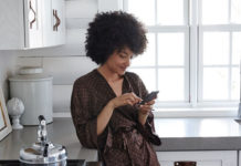 Stop Swiping: 12 Dating App Red Flags That You Should Be Looking For