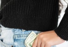 I Write About Finance for a Living—These Are the 4 Things I’m Begging Everyone To Do With Their Money