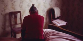 Are People Getting Lonelier? Experts Are Divided