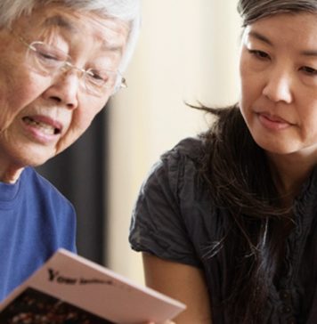 Aiding Aging Parents: 4 tips to help overcome new challenges