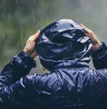 7 Tips For Walking in the Rain