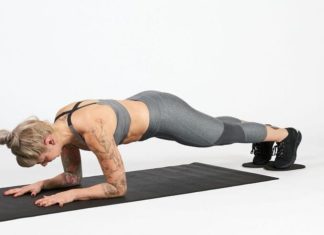 10-Move At-Home Core Workout