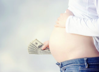 How Much Does a Surrogate Make?