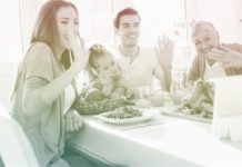 6 Virtual Thanksgiving Ideas for a Fun, Worry-Free Holiday