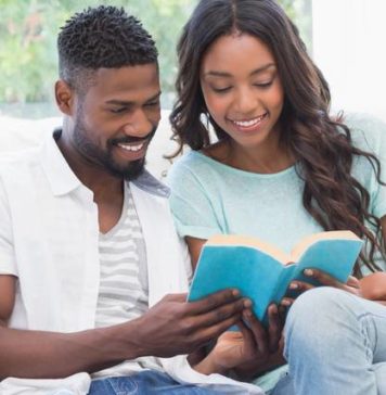 10 Books to Change Your Relationship, Recommended by Relationship Experts